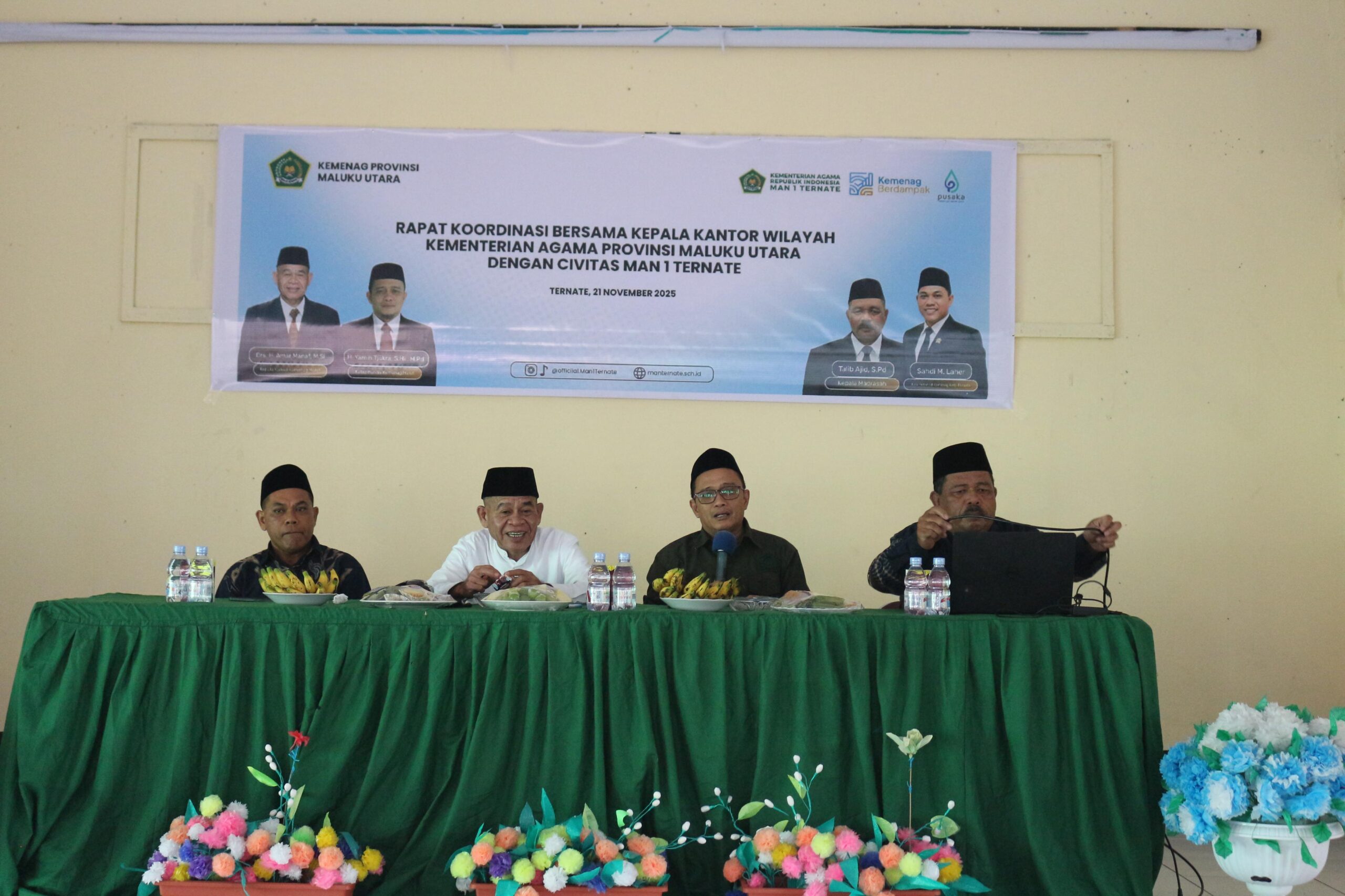 RAKOR BERSAMA KAKANWIL KEMENAG MALUT DENGAN CIVITAS MAN 1 TERNATE