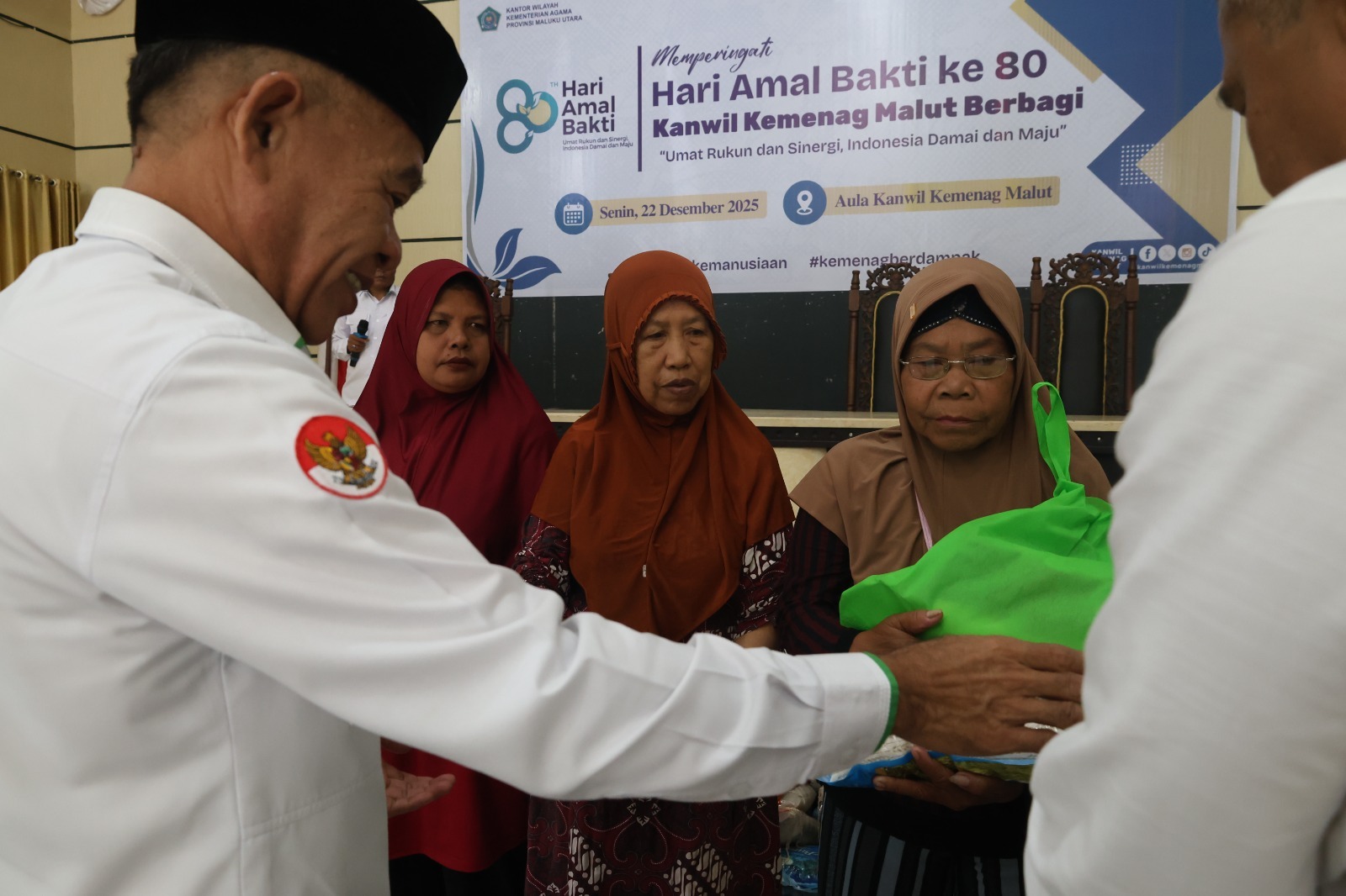 Kakanwil berharap budaya kedermawanan di Maluku Utara terus tumbuh dan mengakar Kakanwil berharap budaya kedermawanan di Maluku Utara terus tumbuh dan mengakar