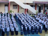 Awali Pekan dengan Semangat Baru, MAN 1 Kota Ternate Sambut Siswa Baru dan Perkuat Budaya Disiplin