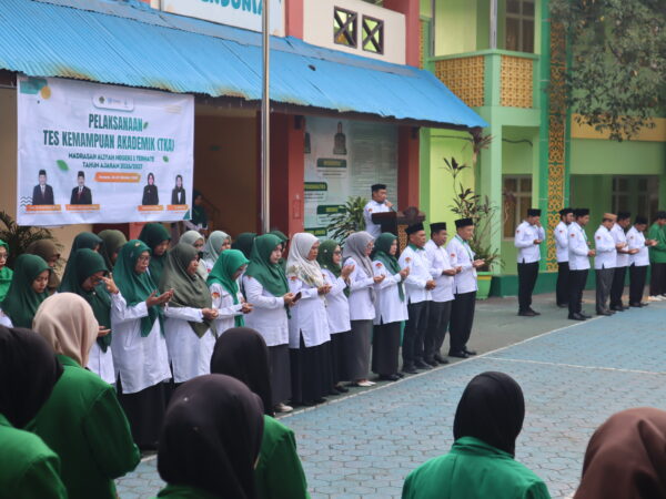 162 Siswa MAN 1 Ternate dan 11 Siswa MA Bula Ikuti TKA Tahun 2026